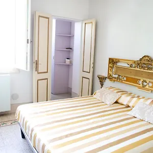 Il Giardino Degli Artisti Centralissimo Appartamento Parma